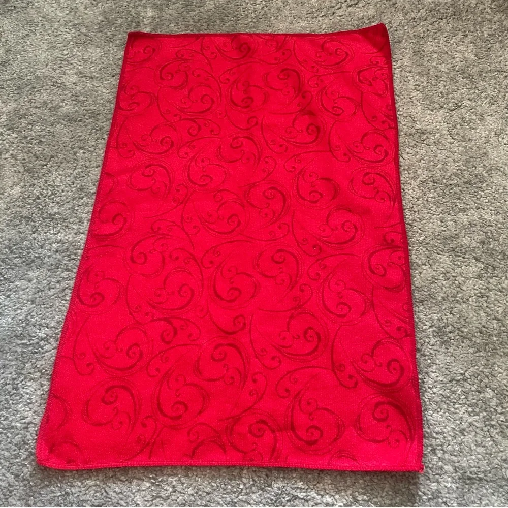 Festive Red and Green Swirl Towels